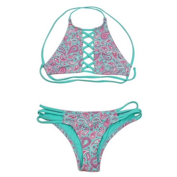 Paisley Criss Cross Strappy Bikini - Picture 2 of 3